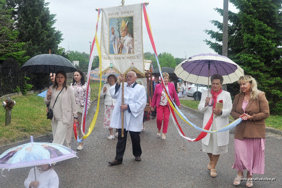 117 Procesja eucharystyczna.jpg